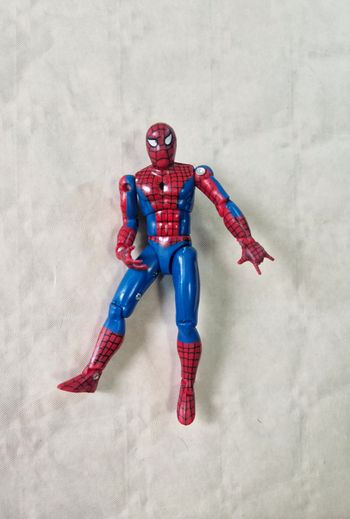 Figurine entièrement articulé  , Spiderman  , toy biz  , Marvel , 1992