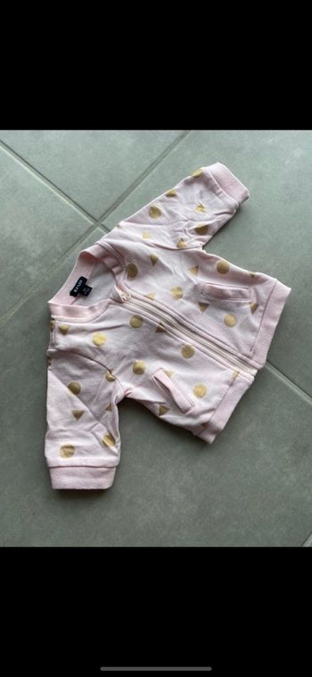 Gilet sweat zippé 3 mois