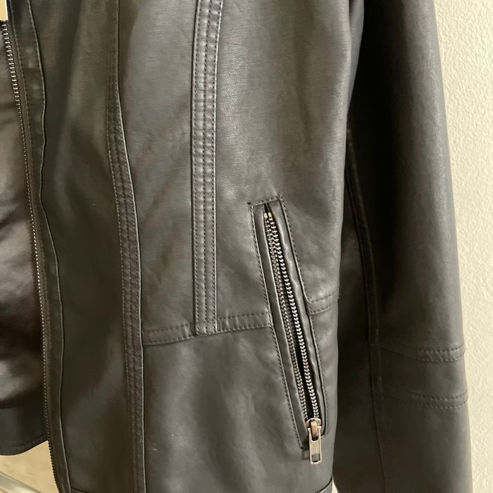 Veste similicuir - photo numéro 4