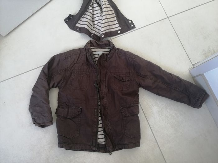 Veste 3 ans avec capuche