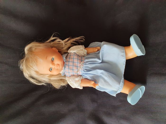 Poupée Famosa spain blonde yeux dormants bleus 38 cm vintage ancien