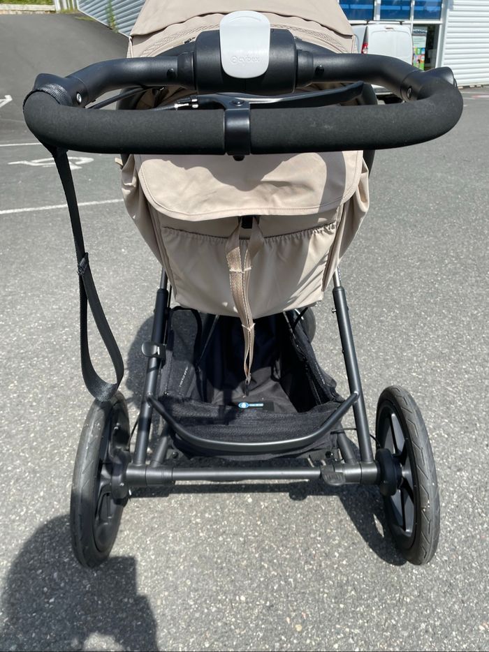 Poussette tout terrain running Cybex - photo numéro 4