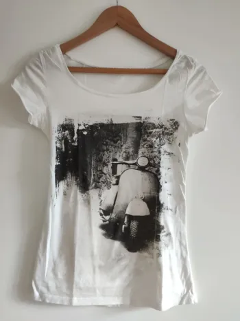 Top blanc et noir vintage