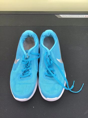 Nike révolution3 turquoises