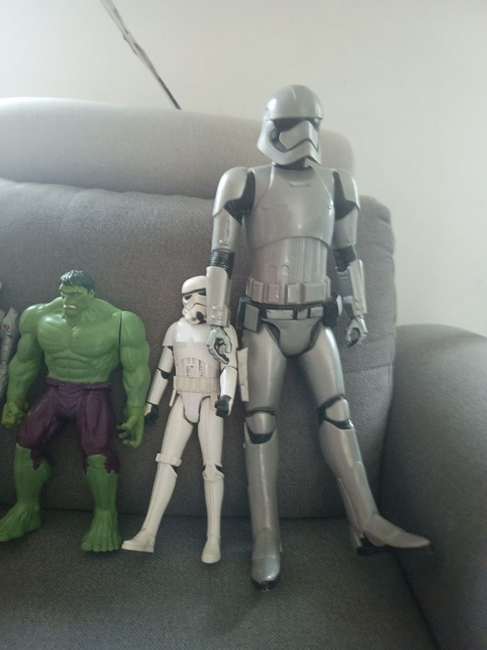 Lot de 4 figurines dont une grande darkwador - photo numéro 5