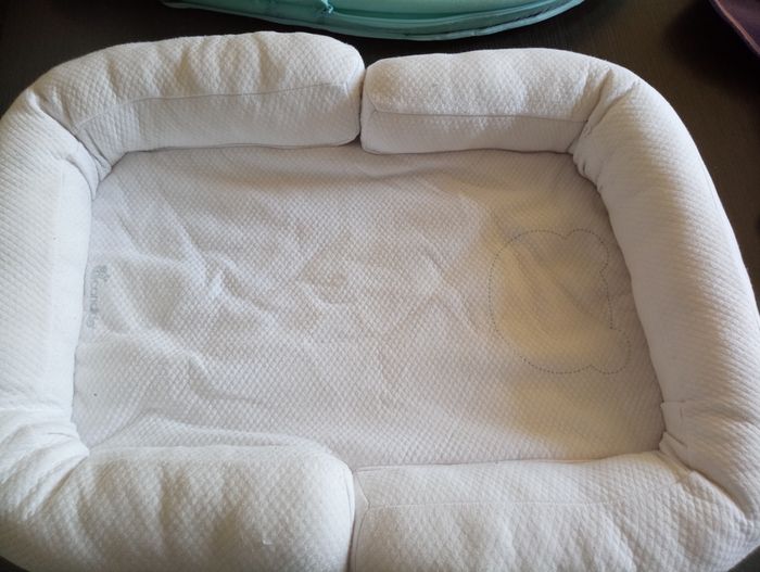 Réducteur de lit bébé - photo numéro 2