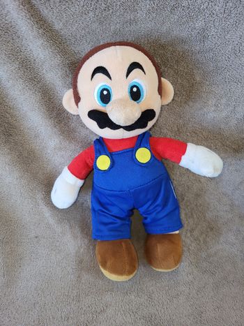 Peluche Mario