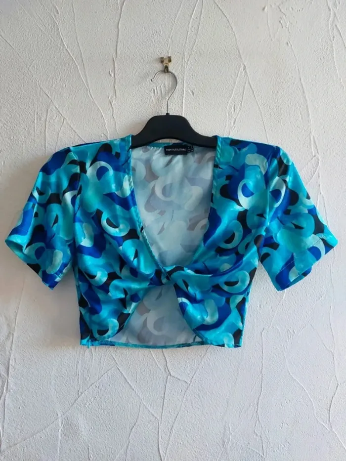 Top coloré PrettyLittleThing Taille 36