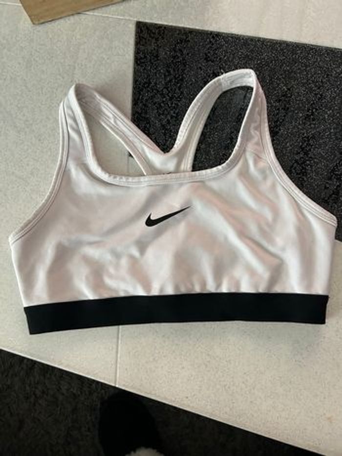 Brassière Nike - photo numéro 3