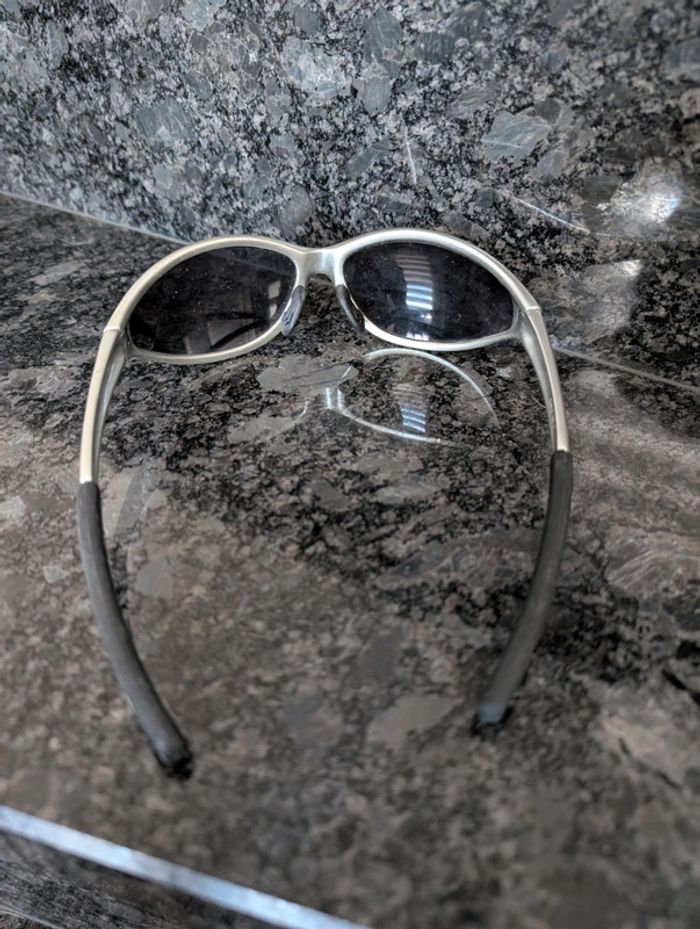 Lunettes de soleil sport - photo numéro 4