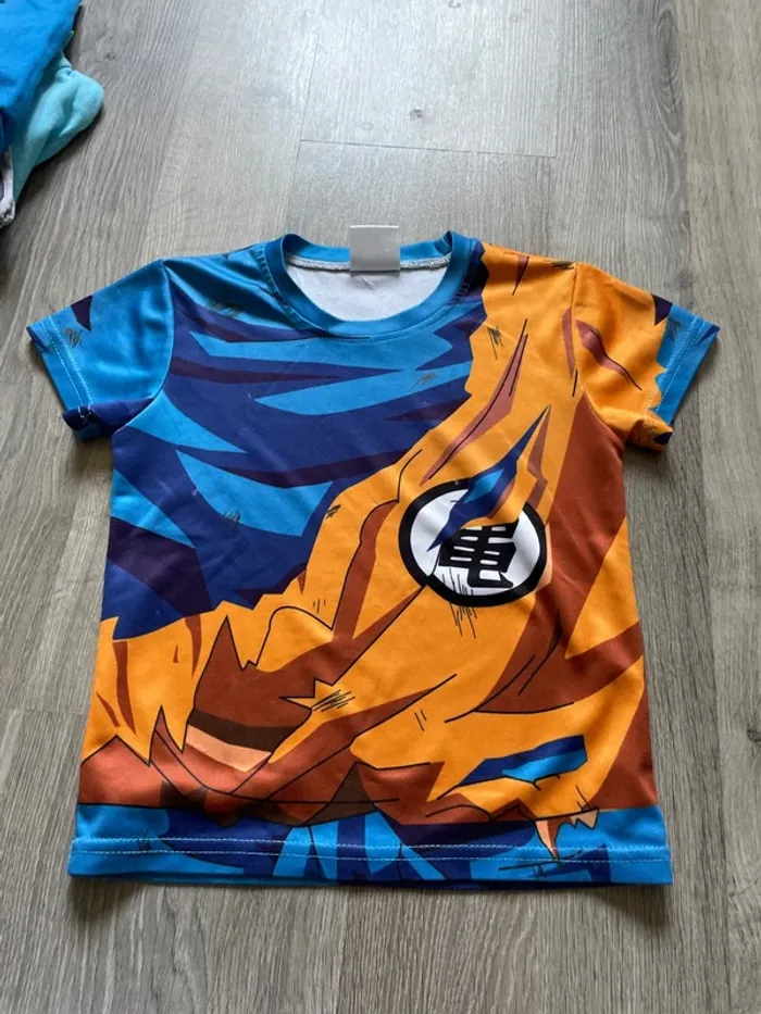 5 tee shirts 3 ans - photo numéro 2