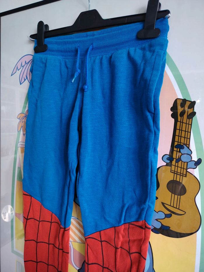 Survêtement Spider-Man – Taille 9 ans - photo numéro 12
