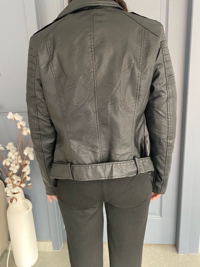 Veste similicuir noire - Forget me not- Taille S - photo numéro 2
