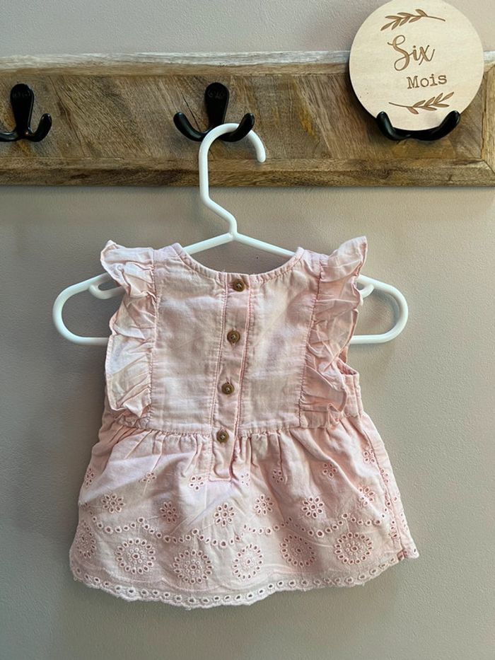 Jolie blouse rose manches courtes 6 mois - photo numéro 4