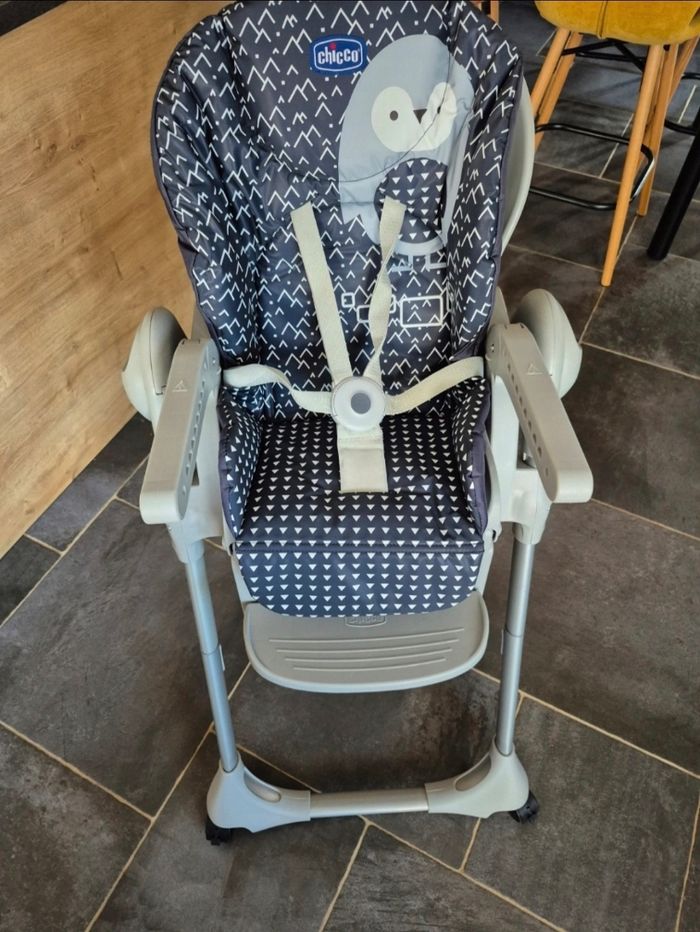 Chaise haute - photo numéro 5