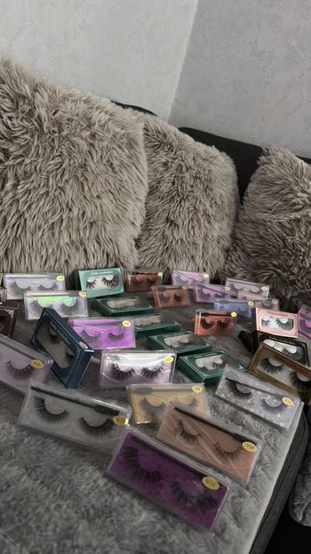 Faux cils