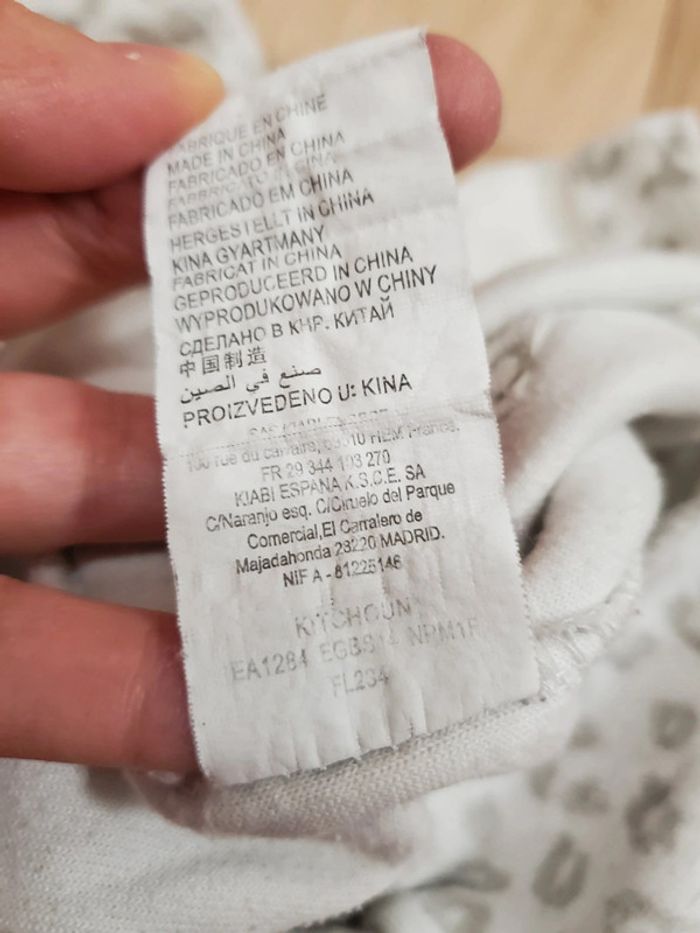 Pyjama/Grenouillère Hivers 18 Mois - photo numéro 9