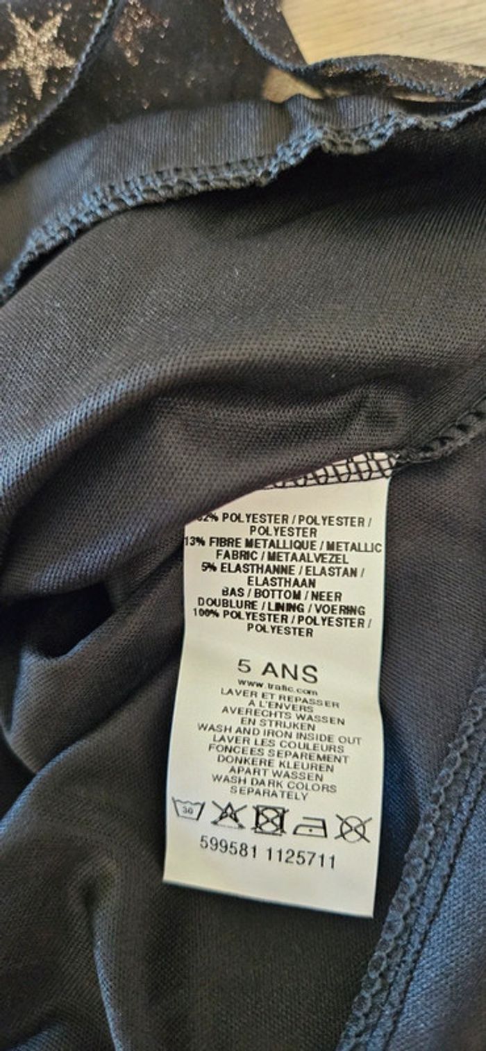 Robe courte noire avec étoiles sans manche avec pull assorti, LPC Girls, 5 ans, neuf - photo numéro 9