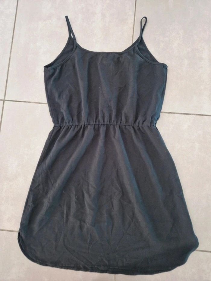 Robe légère noire - photo numéro 6