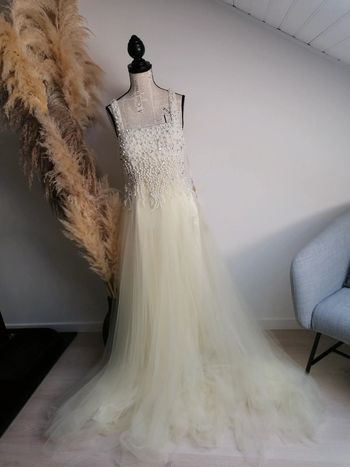 Robe de cérémonie ou shooting photo taille M neuve avec étiquette