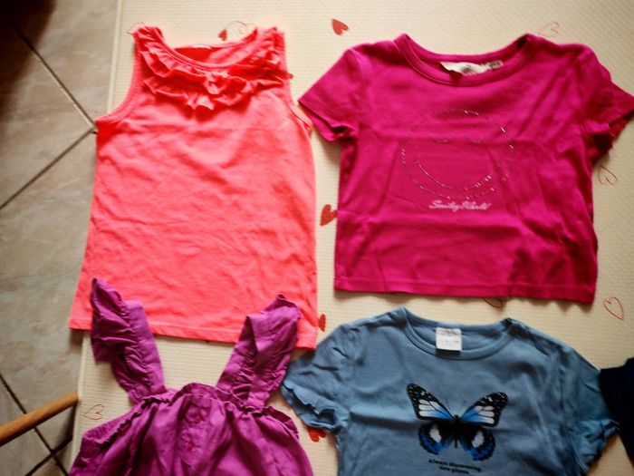 Lot de tee shirt fille taille 8/ 10ans - photo numéro 6