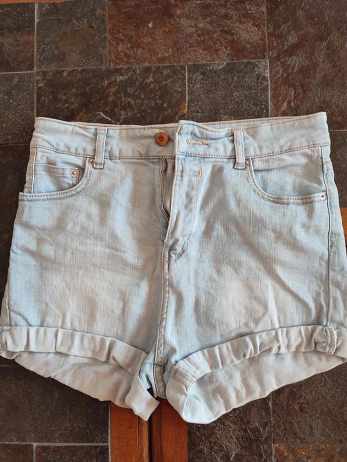 Short en jean clair Jennyfer - photo numéro 4