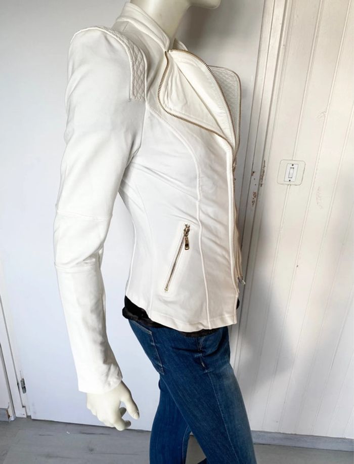 Veste style perfecto – Blanc cassé – Détails dorés – Taille 38/M – Excellent état - photo numéro 9