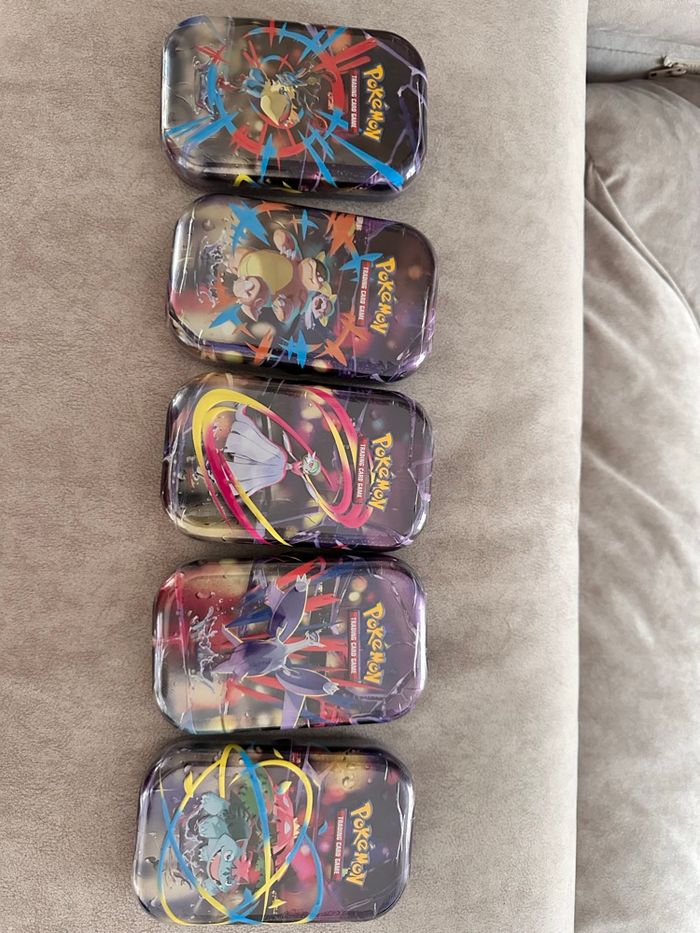 Lot de 5 tins Pokémon