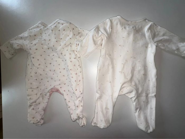 Lot de 2 pyjamas 1 mois - photo numéro 4