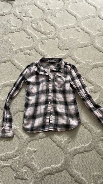 Chemise à carreaux H&M – Fille 9-10 ans – Tendance casual