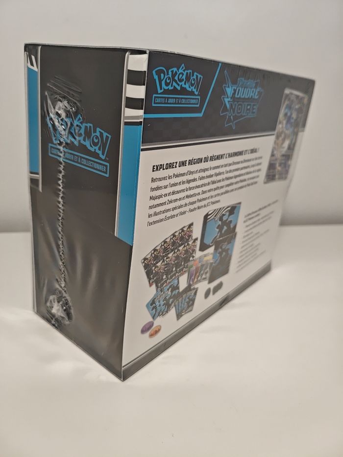 Pokémon - ETB / coffret dresseur d'élite Foudre noire - photo numéro 4