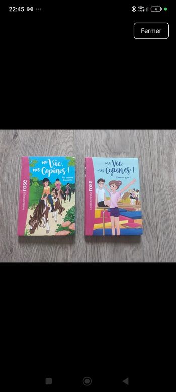 Lot de 2 Romans  ma vie mes copines