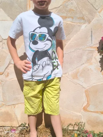Lot short et T shirt Mickey Mouse