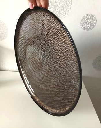 Grande assiette / Plat de service en verre marron foncé
