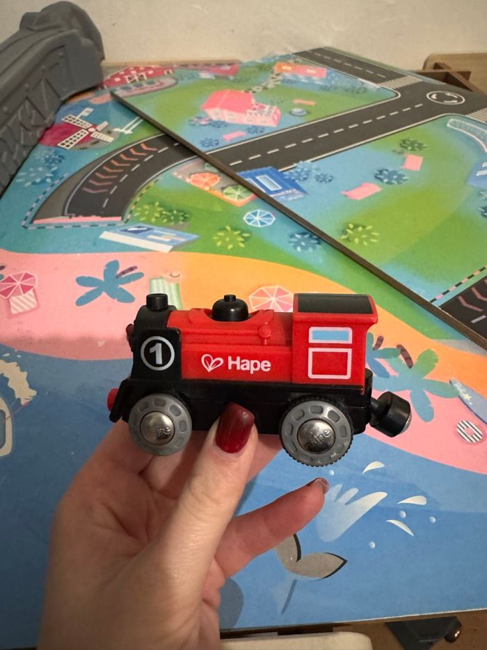 Table train d’activités Hape - photo numéro 7