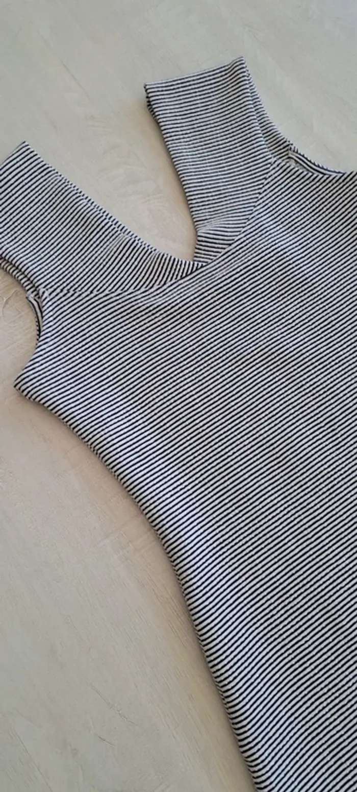 Robe marinière Mango - taille S - Col V épaules tombantes - été - photo numéro 2