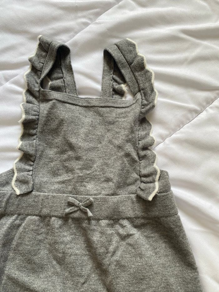 Salopette taille 24 mois