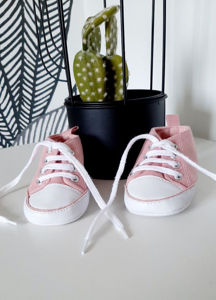 baskets toile kiabi 9mois👼 - photo numéro 2