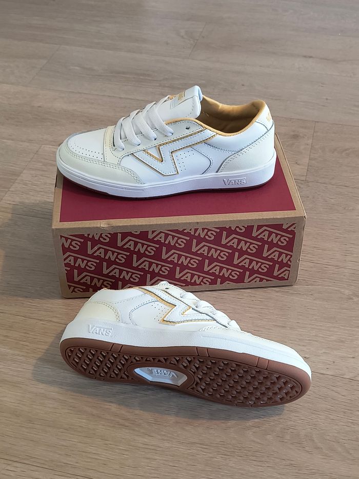 Chaussures Vans old skool taille 36 neuves