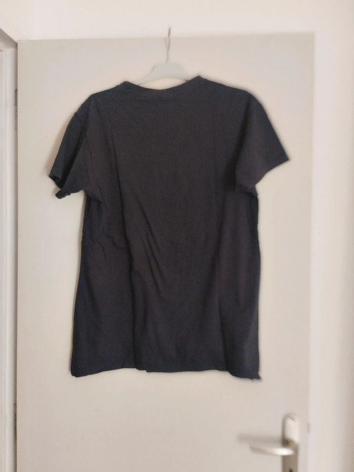T shirt - photo numéro 2