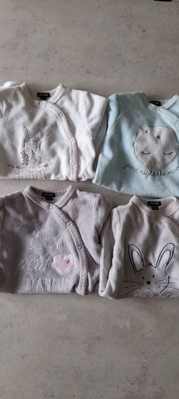 lot 4 pyjamas velours