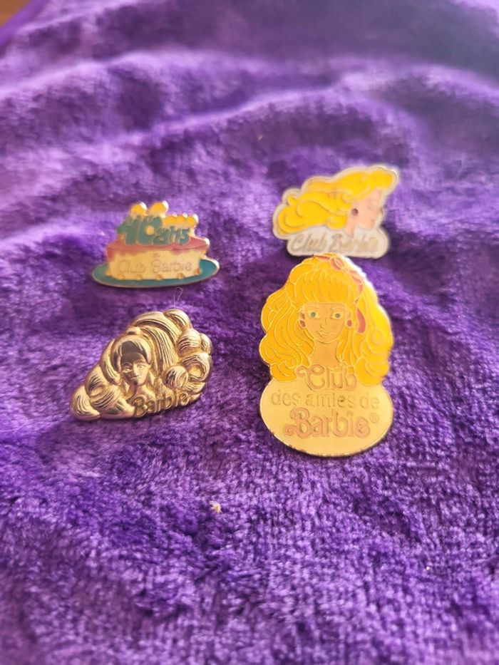 Lot de 4 pin's broche barbie vintage - photo numéro 2