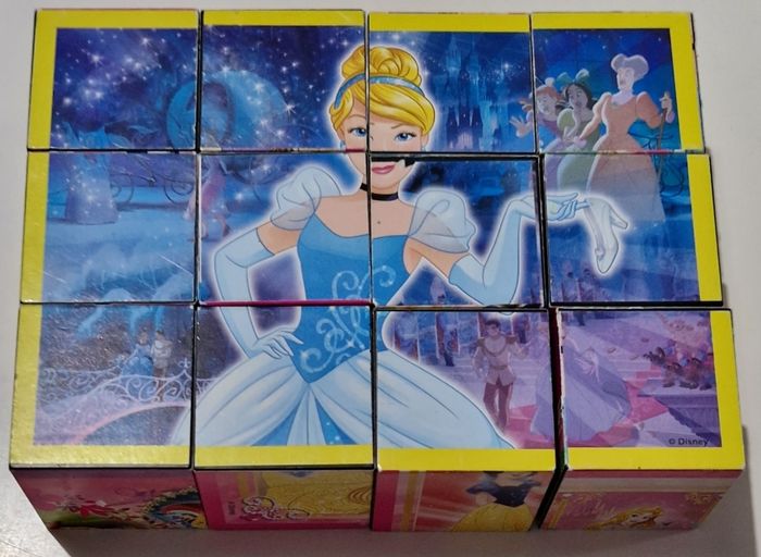 Puzzles cubes Disney Princess - 12 pièces - photo numéro 3
