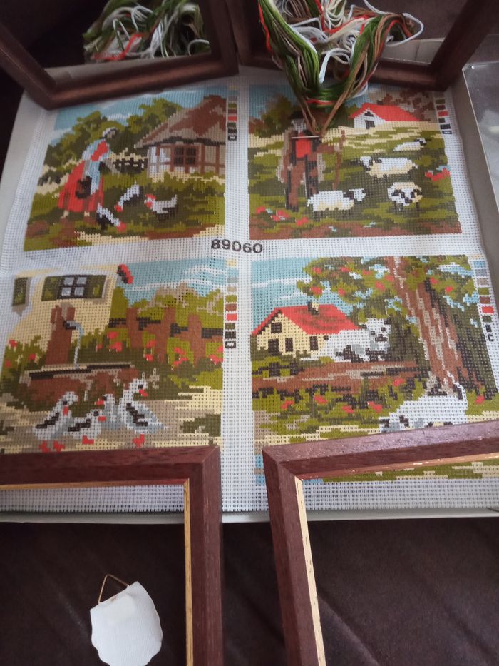 Kit de 4 petits Canevas avec encadrement - Neuf - photo numéro 5