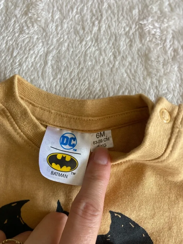 Teeshirt Batman 6 mois - photo numéro 2
