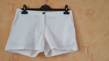 Short U Essentiel T.38