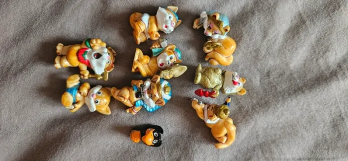 Lot de figurines Kinder - photo numéro 8