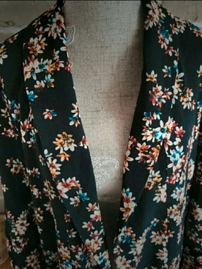 Veste blazer Pimkie noir imprimé fleuri - photo numéro 3