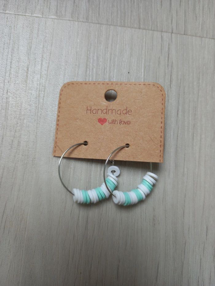 Boucles d'oreilles annaux blanc-turquoise neuf fait main