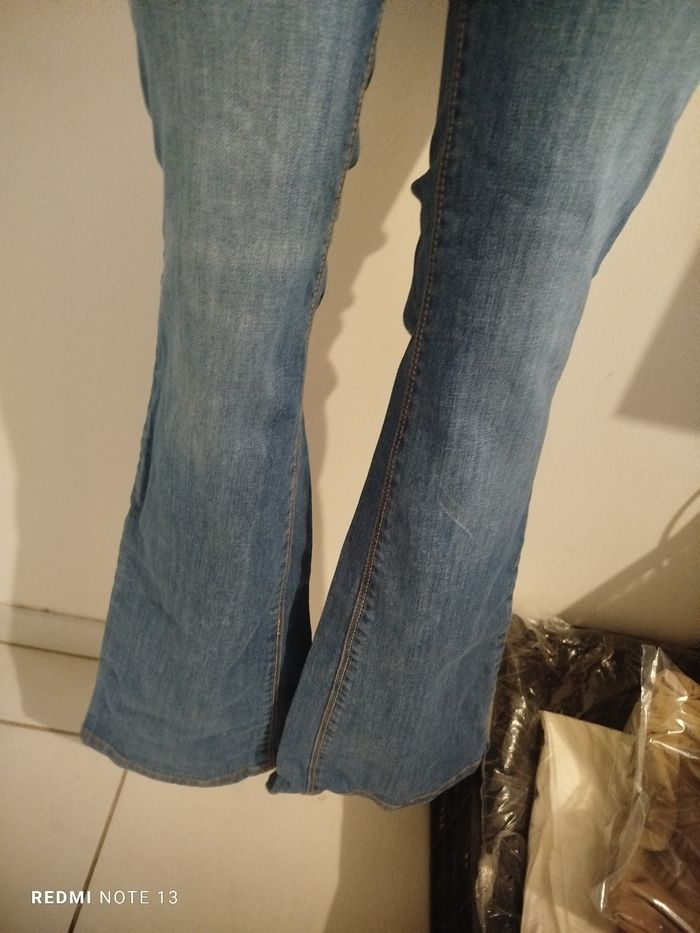 #kytie40femme. Jeans patte d éléphant taille 40 - photo numéro 2